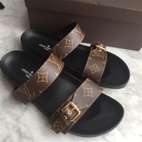 slippers louis vuitton dames|Louis Vuitton slippers female.